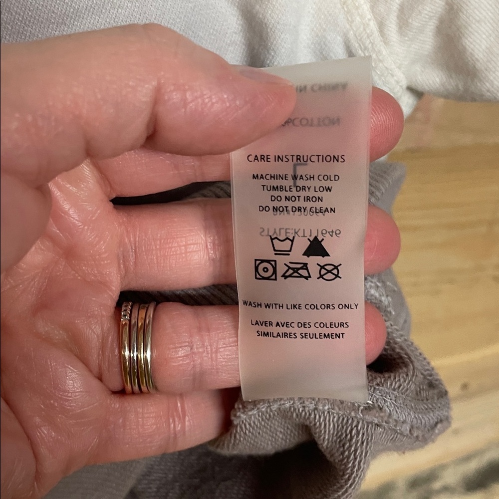 Mono B size Large Ombre White and Gray Short Sleeve Terrycloth Soft Sweatshirt - Picture 7 of 8